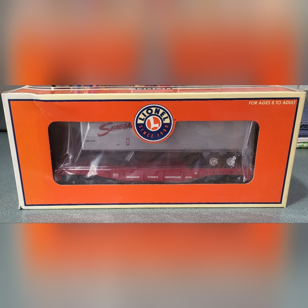 Lionel Seaboard Flatcar with Trailer